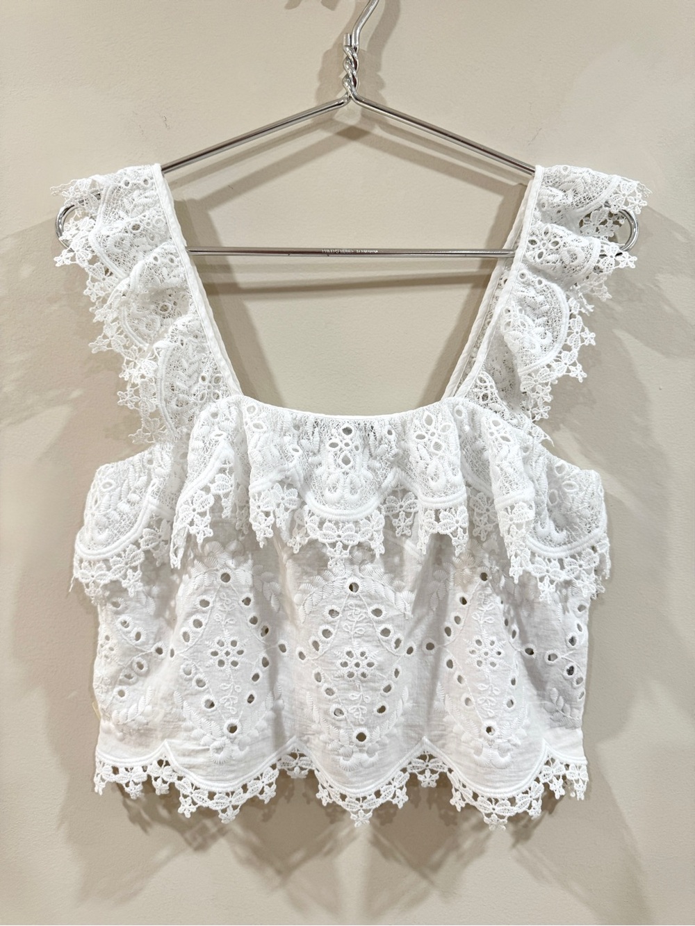 Zara White Eyelet Lace Crochet Ruffle Crop Top Scalloped Coquette French Girl M